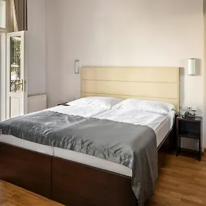 Unique 4*, Prague Czech Republic
