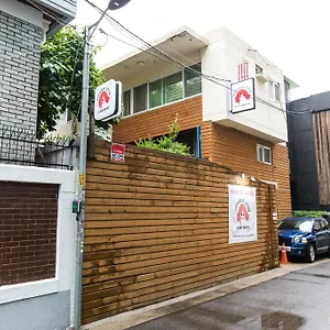 2* Gasthuis Hongdae Style